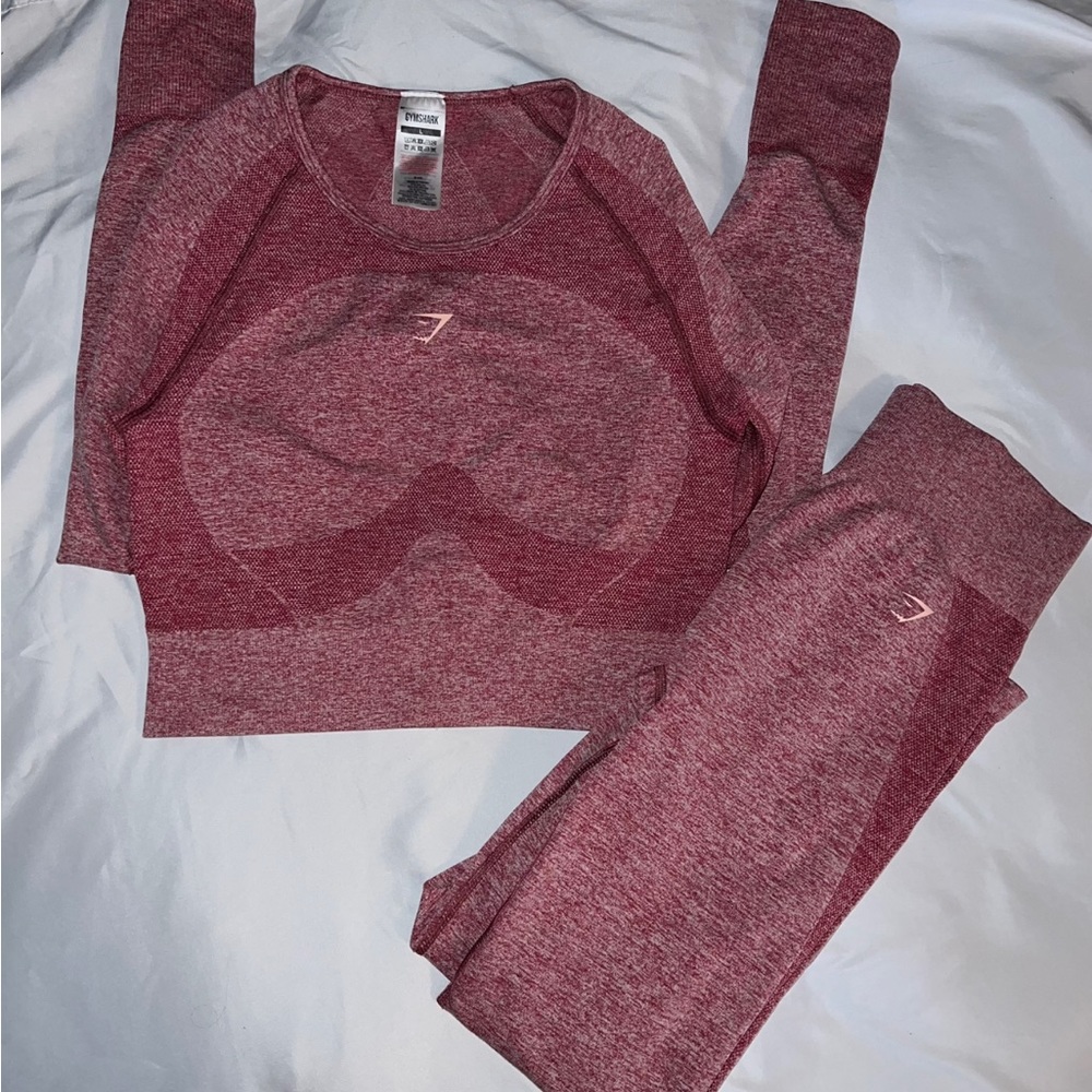 SOLD Gymshark seamless flex set leggings and long sleeve crop top SOLD